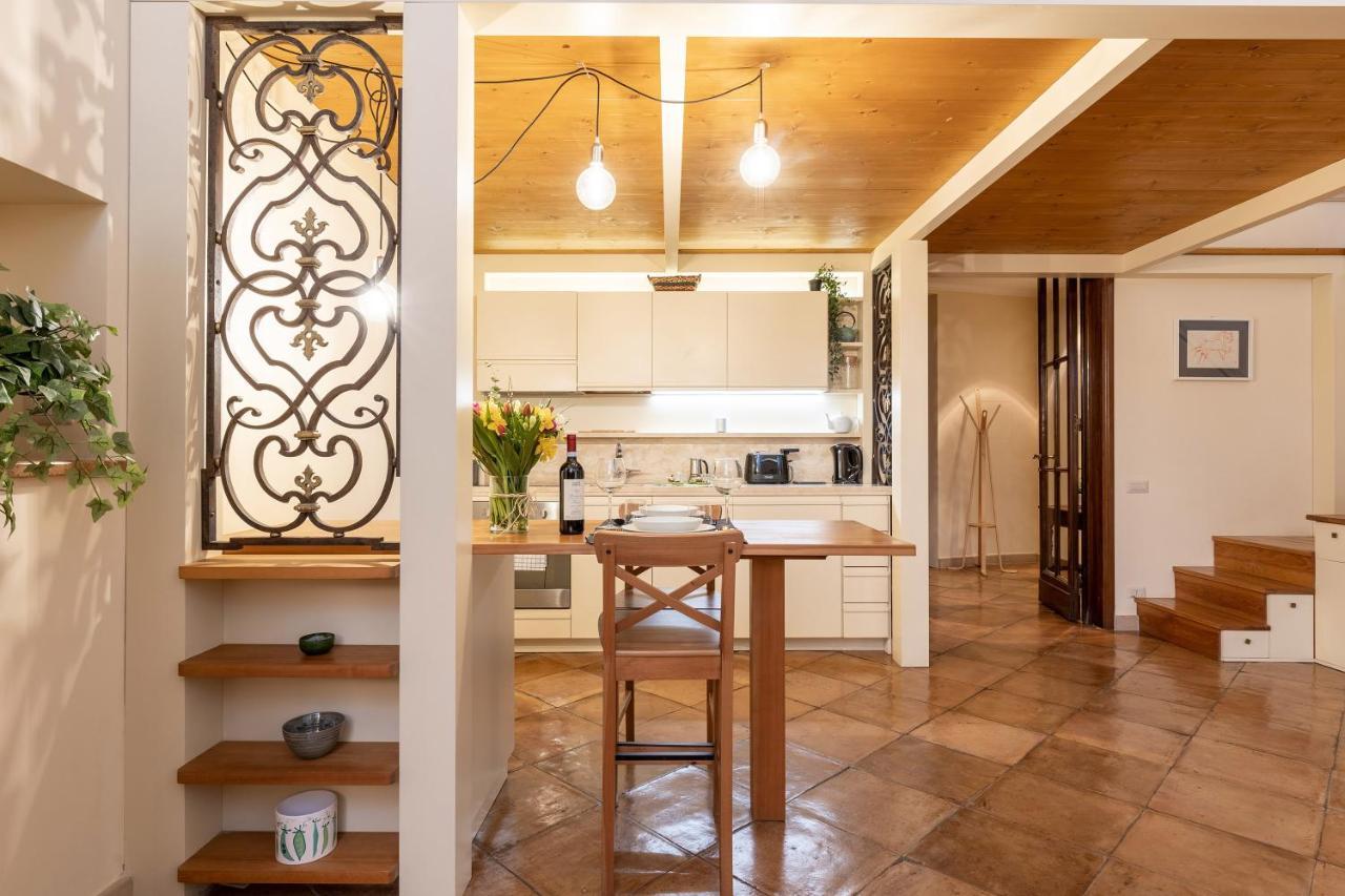 Rome As You Feel - Charming Loft Campitelli In Navona Buitenkant foto