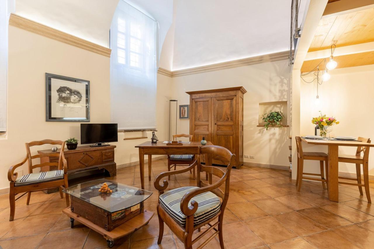 Rome As You Feel - Charming Loft Campitelli In Navona Buitenkant foto