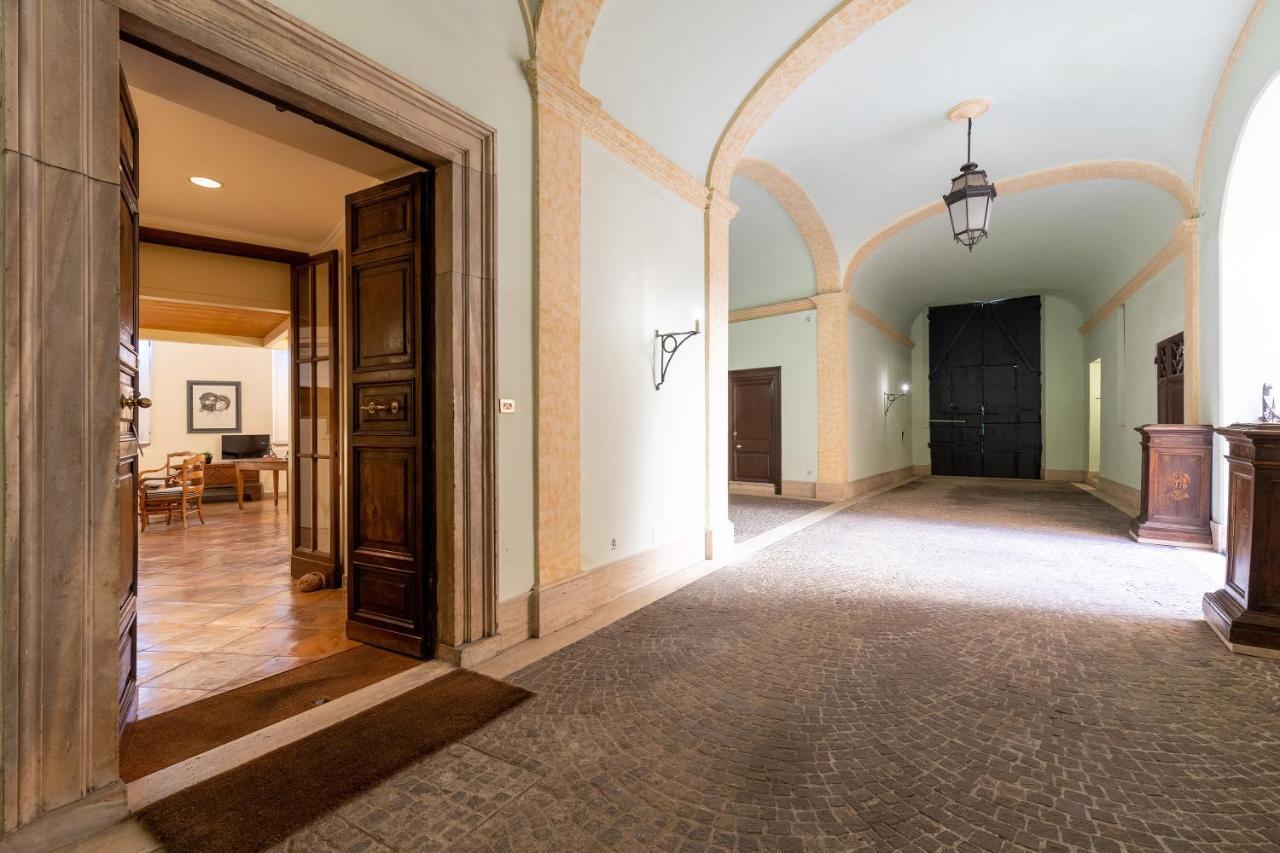 Rome As You Feel - Charming Loft Campitelli In Navona Buitenkant foto